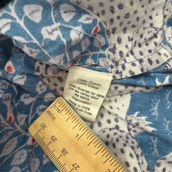 Printfresh Snow Leopard Short Sleeve Pajama Set Size Large (top and shorts) - Picture 7 of 11